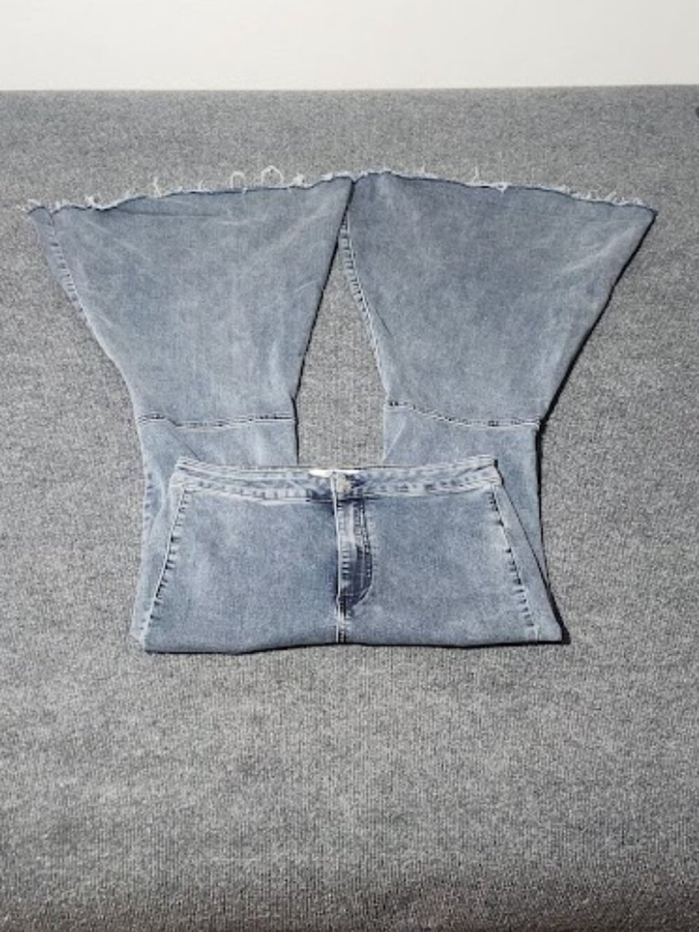 We The Free× Free People Just Float High-Rise Flare Jeans in size 30